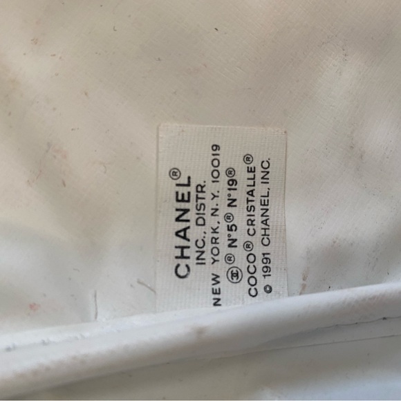 Chanel 31 Rue Cambon Cosmetic Pouch - Picture 5 of 6